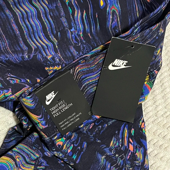 🖤 New Nike Women’s Air Tight Fit High Waisted Leggings🖤 - Picture 8 of 8